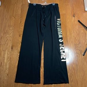 Victoria’s Secret Black Sweatpants Medium